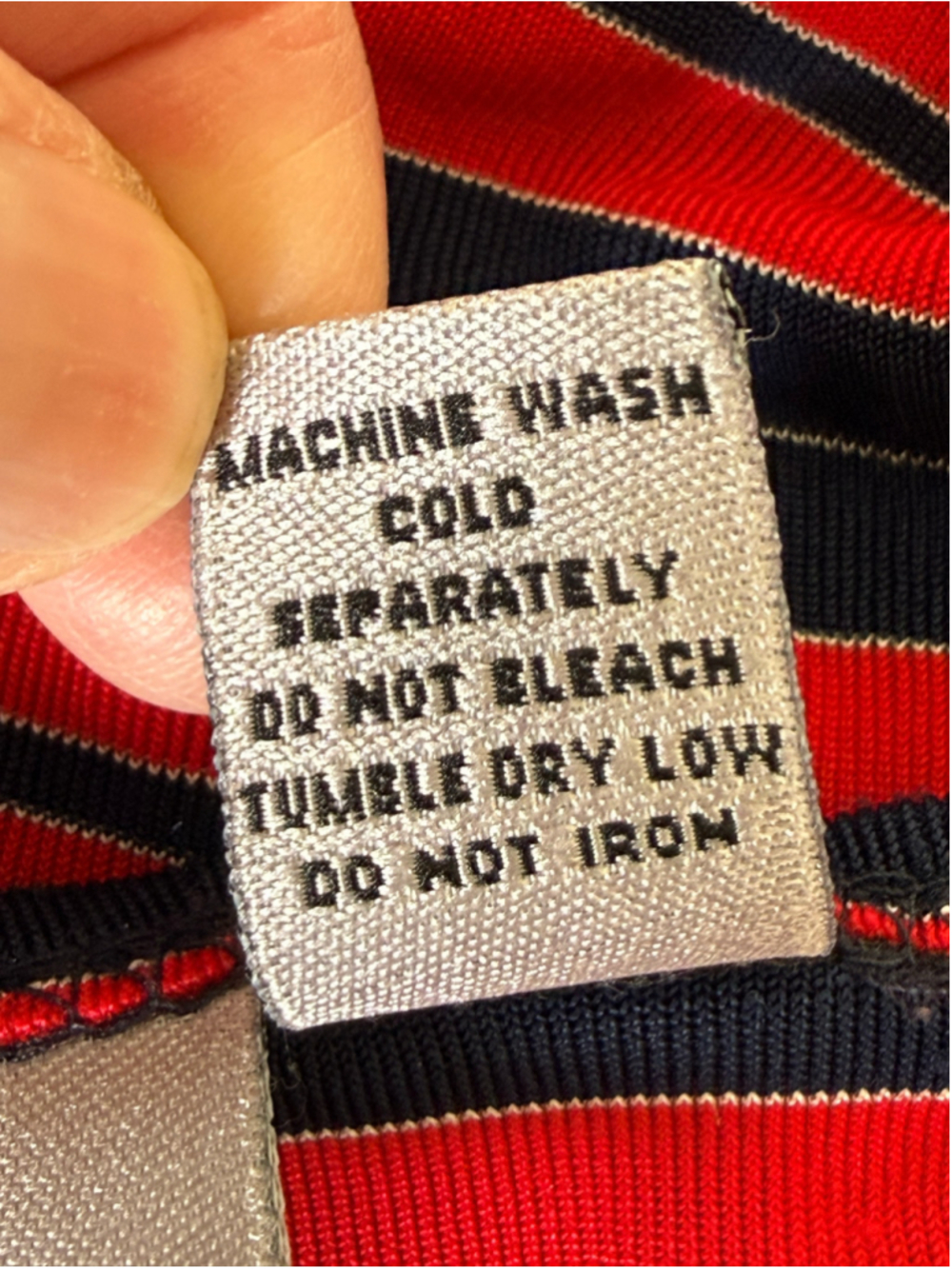 Chico's Travelers Sleeveless Striped Shell Red Navy Size 16 (Chico’s 3) - Picture 6 of 6